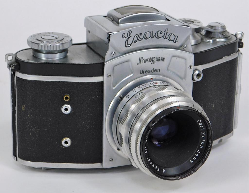 Ihagee Kine Exakta Type 5.2 Exacta, Tessar #2 (1 of 4)