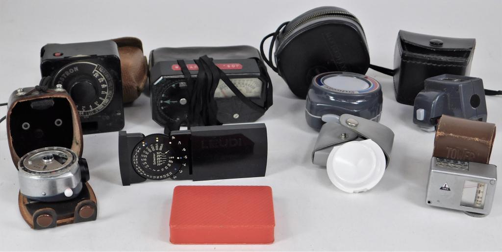Group of 7 Vintage Exposure Meters #8 (1 of 7)