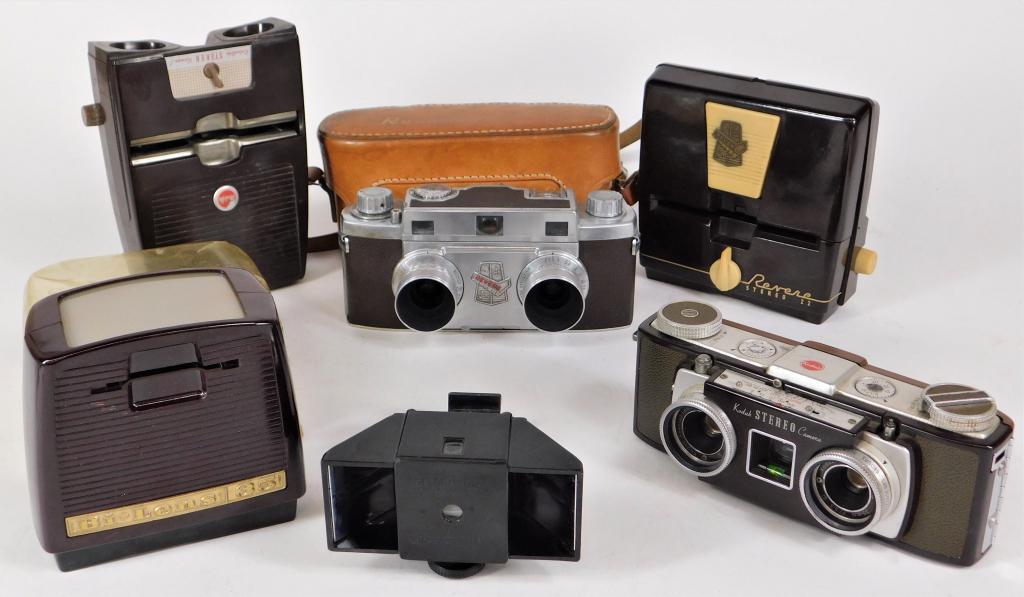 Group of 2 Stereoscopic Cameras and Viewers (1 of 7)