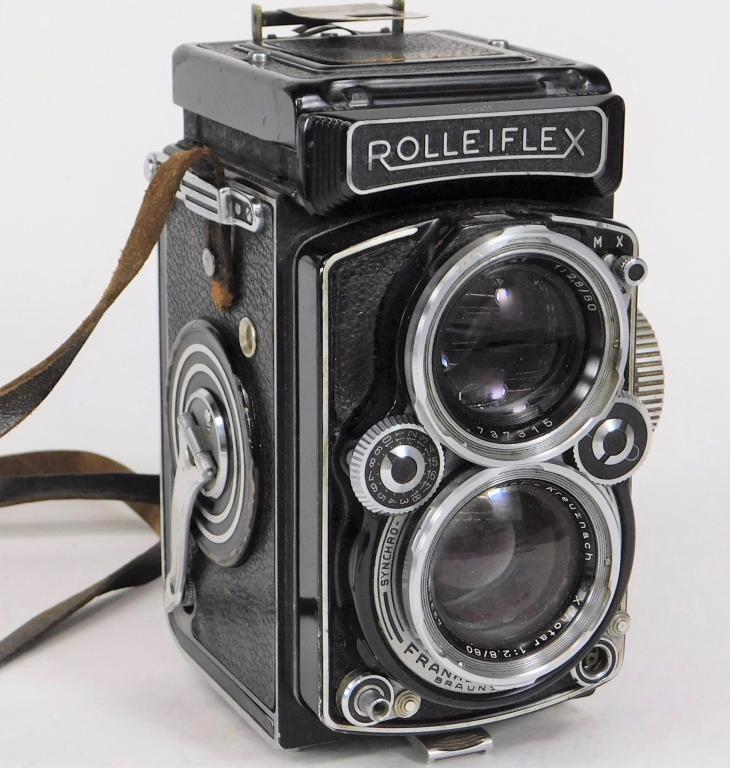 Rolleiflex 2.8D Model K7D, Xenotar 80mm f/2.8 (1 of 5)