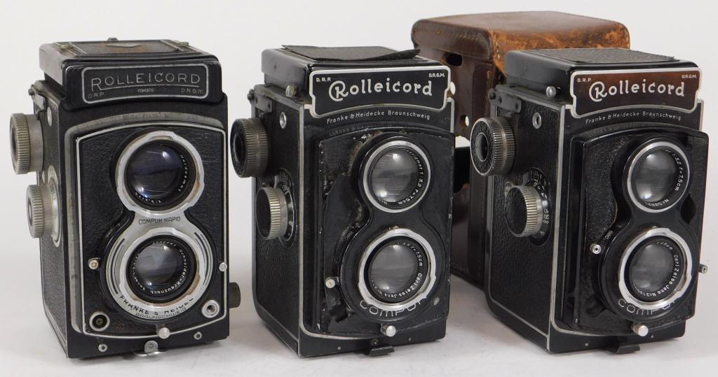 Group of 3 Rolleicord TLR Cameras #2 (1 of 3)