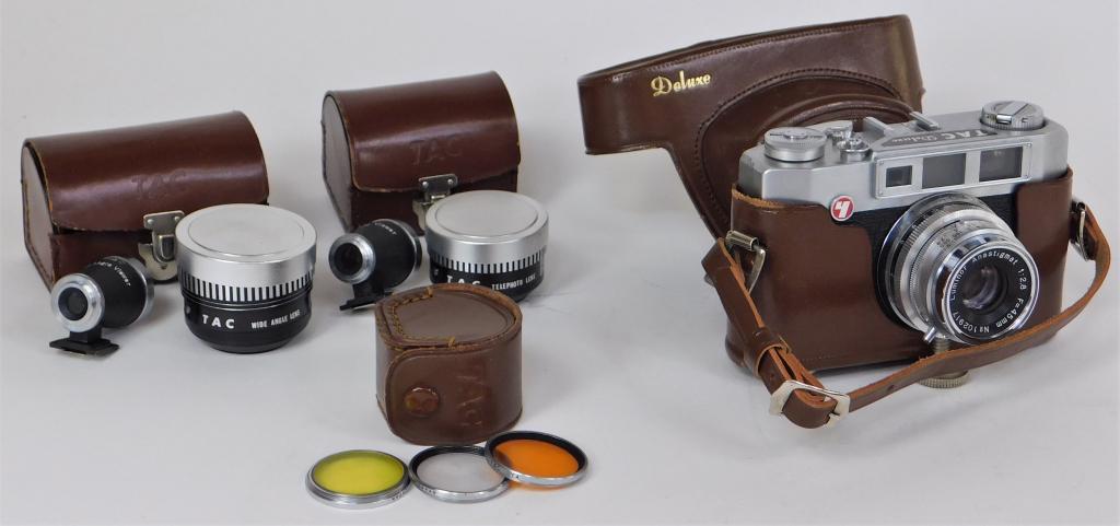 TAC Deluxe / Yamato Pax M4 Camera, Accessories (1 of 5)