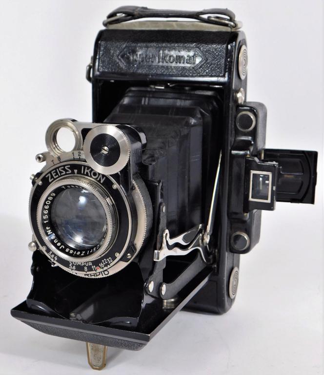 Zeiss Ikon Super Ikonta C 530/2 Camera #2 (1 of 5)