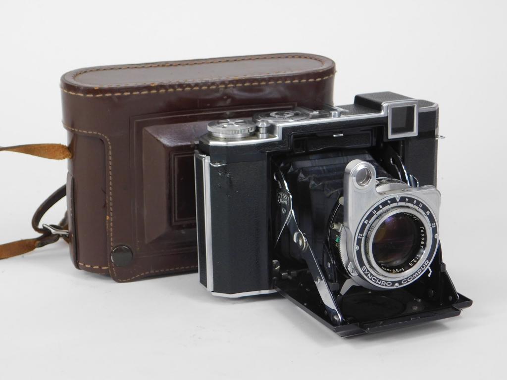 Zeiss Ikon Super Ikonta 532/16 Camera #2