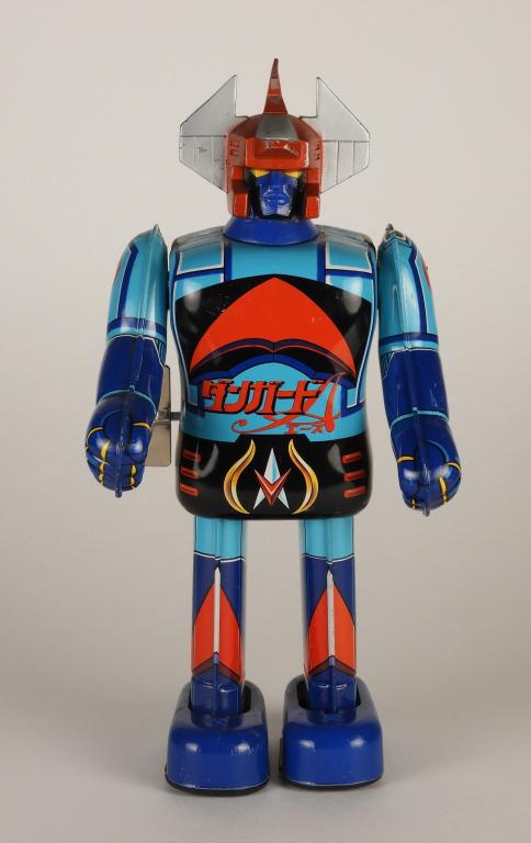Japanese Popy Danguard Ace Key Wind Tin Robot Toy (1 of 5)