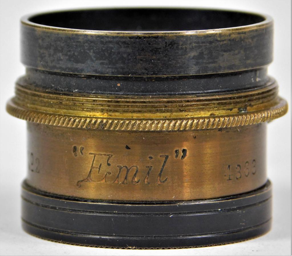 Manhattan Optical Emil No. 2 5x7 Rotating Lens: Manhattan Optical Emil No. 2 5x7 single view rotating stop lens, circa 1899.