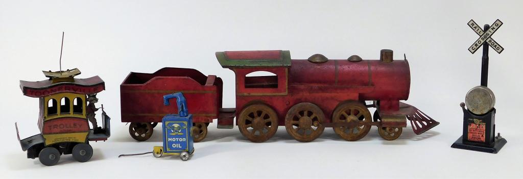 Antique Tin Toy Train Fontaine Fox Trolley Toy Lot (1 of 5)