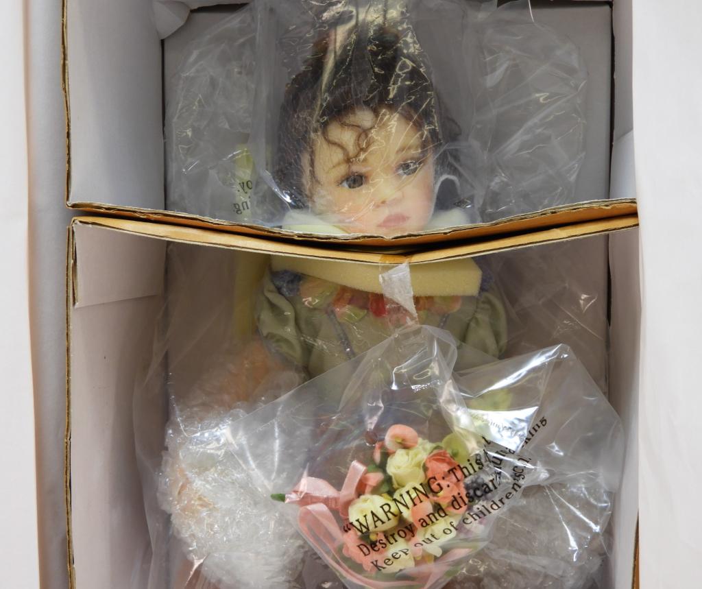 Goebel Richard Simmons First Bouquet Baby Doll: China,Modern Richard Simmons Goebel of North America presents Collection of the Masters, First Bouquet From Daddy by Richard Simmons Vinyl,18" tall