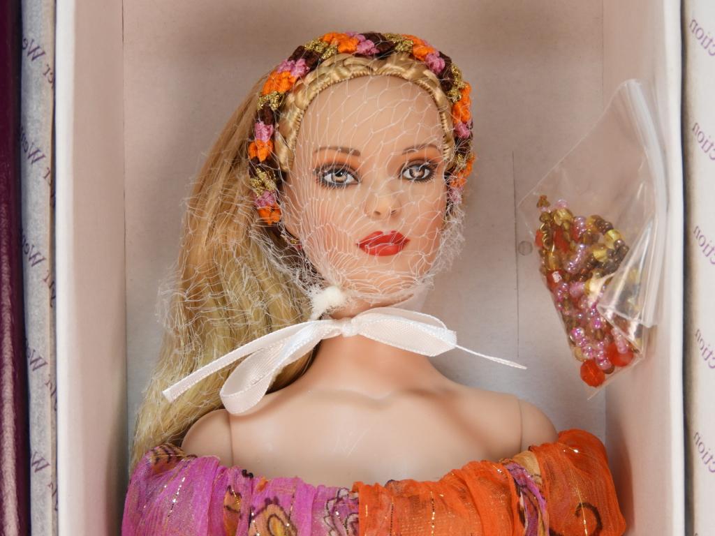 Tonner Tyler Wentworth Collection Fabulous Doll (1 of 5)