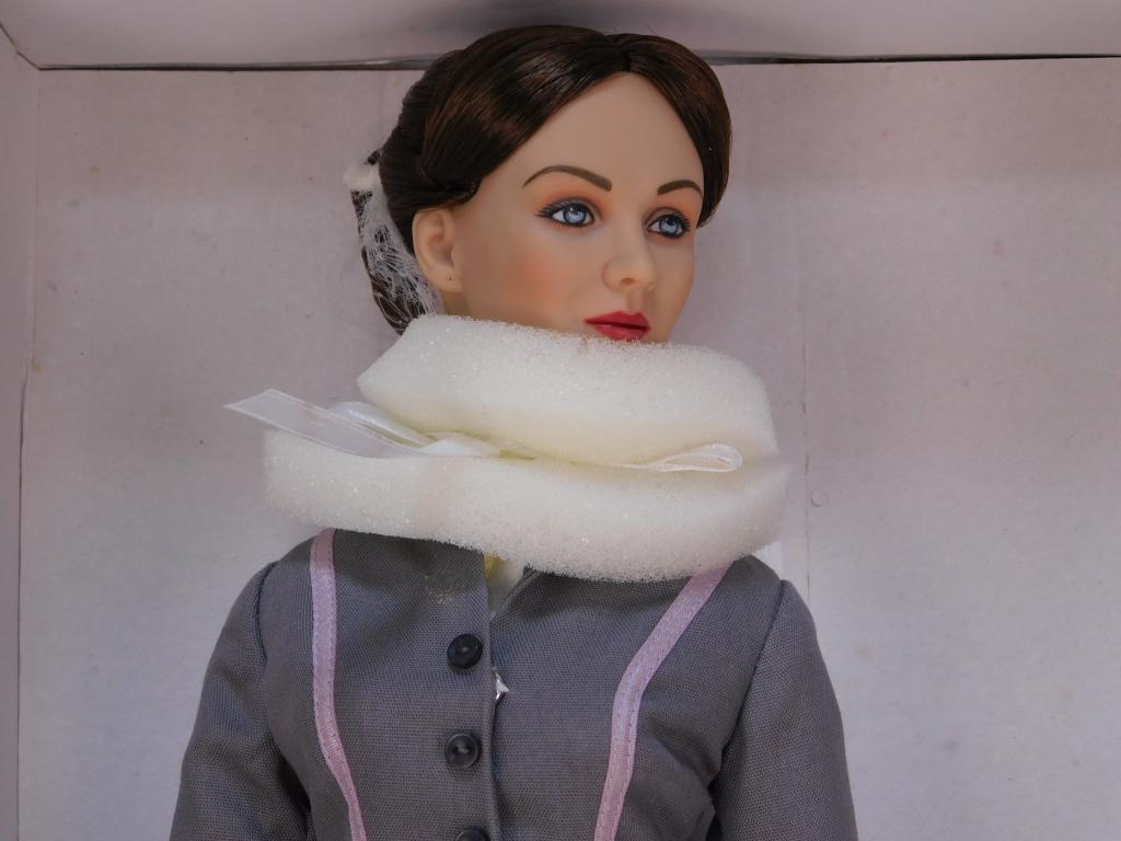 Tonner Mary Poppins Character Fashion Doll (1 of 5)