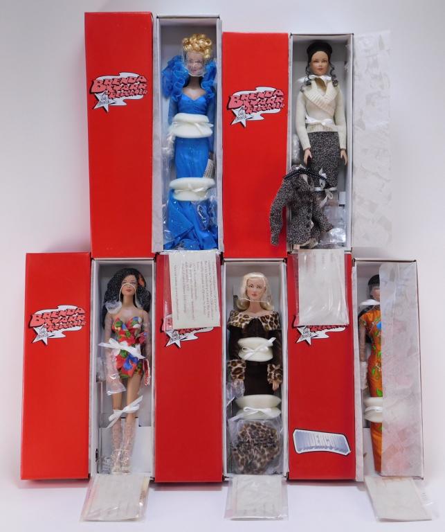 5 Effanbee Brenda Starr Reporter Dolls: China,Modern Includes Weekend in St. Moritz, Beijing Beauty, Blue Belle, Tropical Holiday Brenda Starr, and Just My Type dolls with original clothes, shoes, and accessories. All missing certificate of