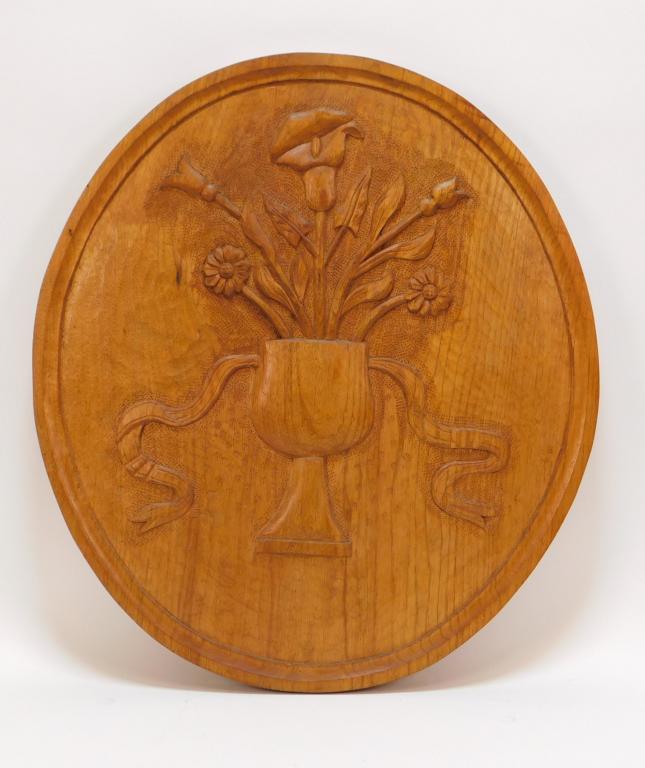 Frank Moran Botanical Carved Wood Plaque: Frank W. Moran Vermont 1877-1967 Folk art carving of calla lilies and daisies in a vase with stippled shadow detailing. Frank is a well known Vermont folk artist. Frank is a well known Vermont folk ar