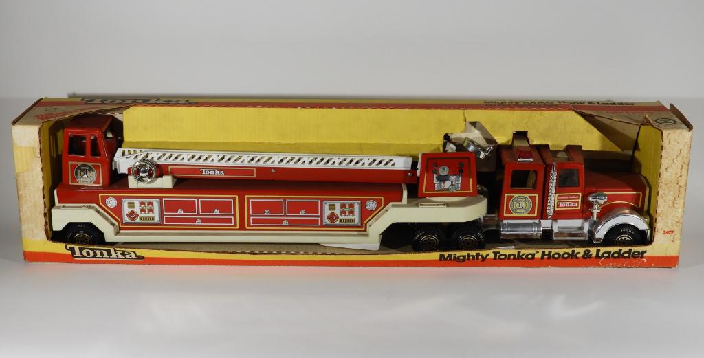 1988 Mighty Tonka Hook & Ladder Fire Truck Sample (1 of 8)