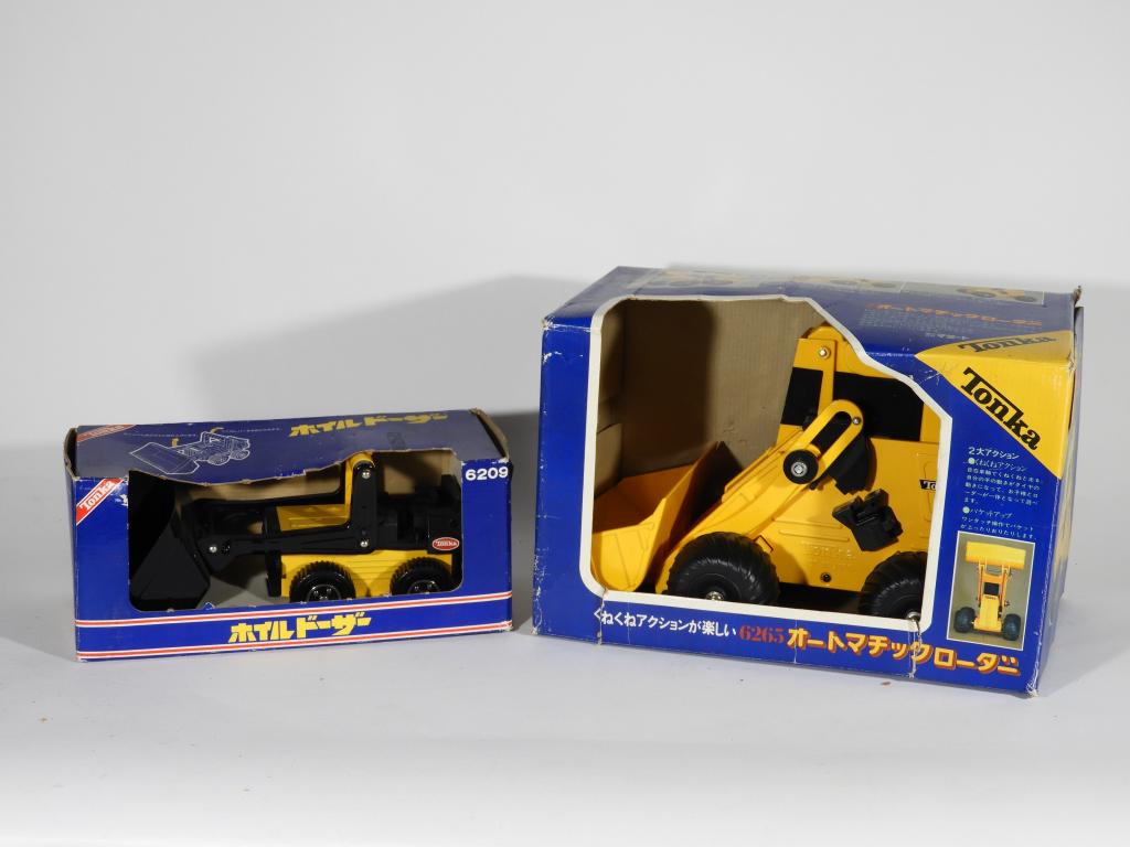 2PC Tonka Made in Japan Steel Loader Toy Group (1 of 8)