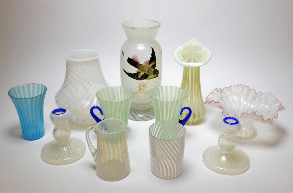 11PC Attr. Fenton & Moser Art Glass Articles (1 of 8)