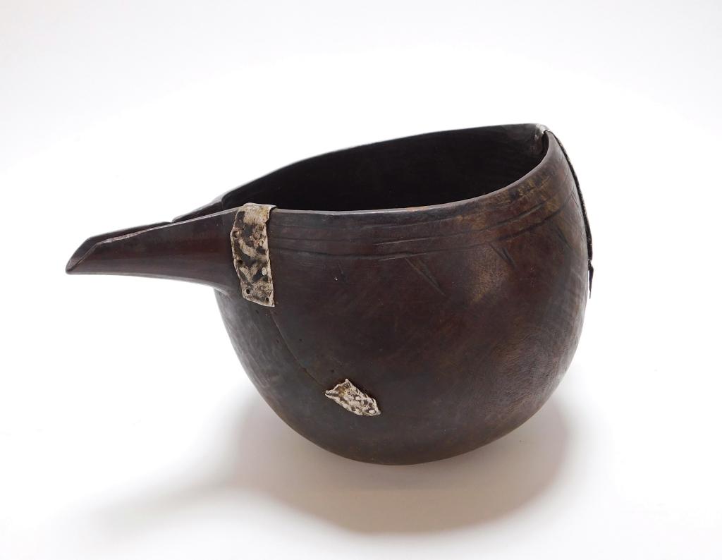 African Kuba Tribe Carved Wood Pot (1 of 7)