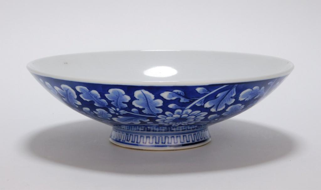 Chinese Kangxi Blue & White Porcelain Bowl (1 of 6)