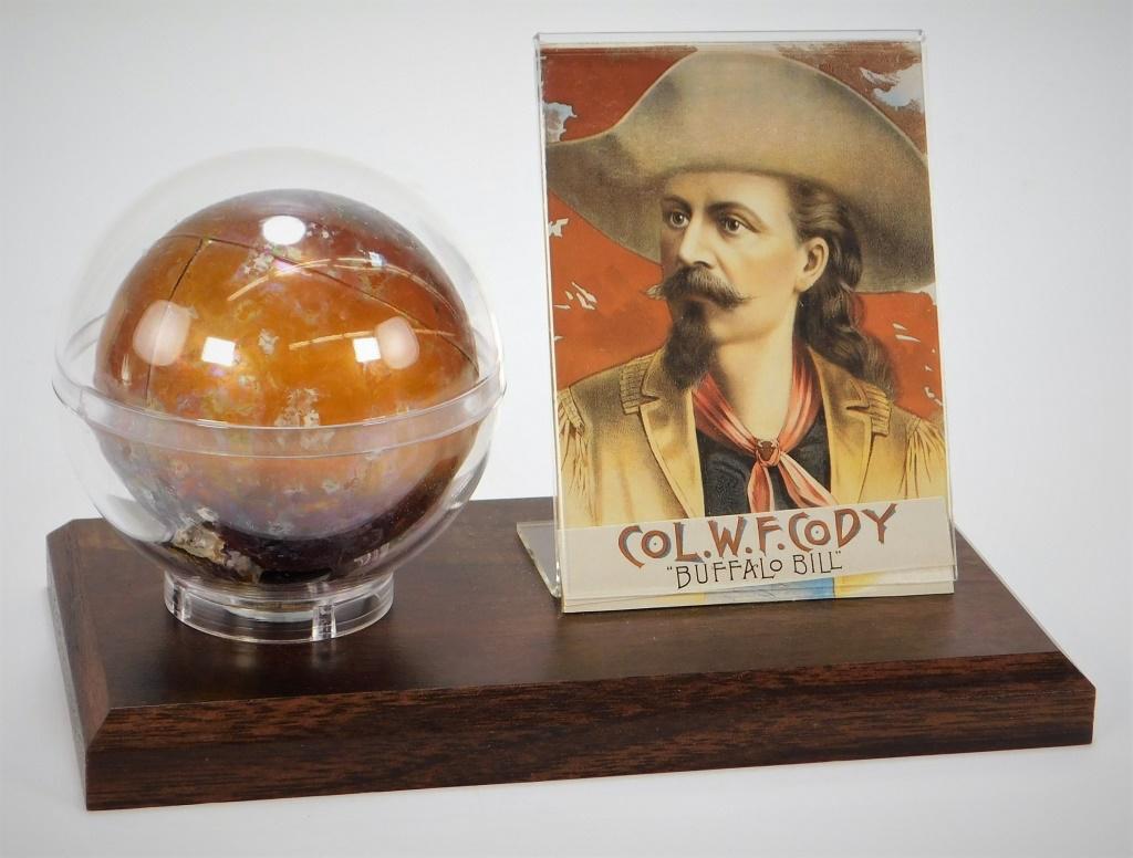Attr. Buffalo Bill's Wild West Glass Target Ball (1 of 4)