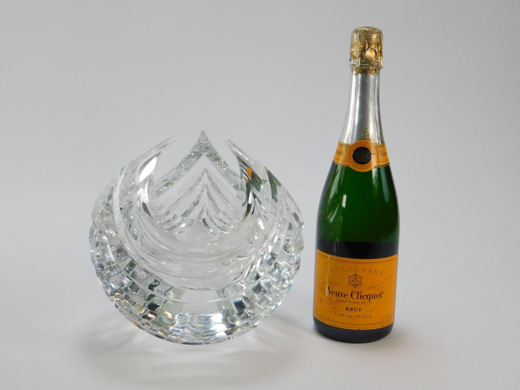 Hoya Fumio Sasa Japanese Cut Crystal Center Bowl: Fumio Sasa Japan,20th Century Shapely three point rim with thickly cut architectural style body titled "Trio" from the "Balance of Forces" series. Glass,Approx. 9" x 8 1/2" dia.. Marked "Hoya Fumio Sa