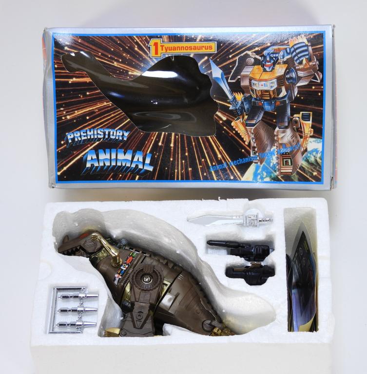 Prehistory Animal Period Diaclone Transformers KO: Taiwan,Circa 1983 Box C8 with light warpage from age and storage, light corner and edge wear, overall great graphics and displays well. Toy C9+ in new, never played with condition, accessories unused 