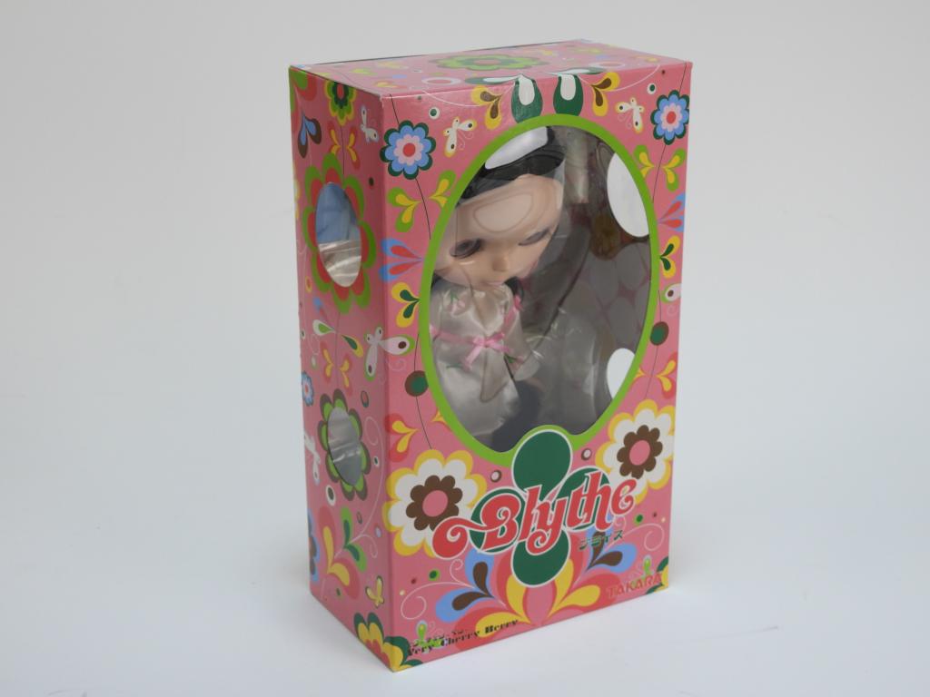 2003 Takara Neo Blythe Very Cherry Berry Doll MISB: Japan,2003 2003 Hasbro Takara Neo Blythe Very Cherry Berry fashion doll, factory sealed with minimal shelf wear to box, tape firmly secure on top and bottom flap. Box 11 3/4" x 7" x 4"