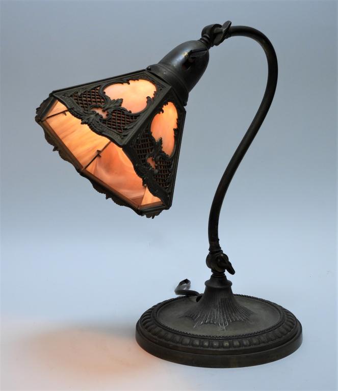 Bradley & Hubbard Slag Glass Desk Lamp (1 of 12)