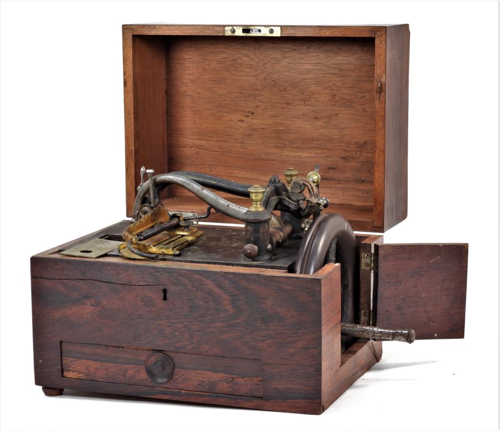 C.1856 Grover & Baker Portable Sewing Machine (1 of 10)