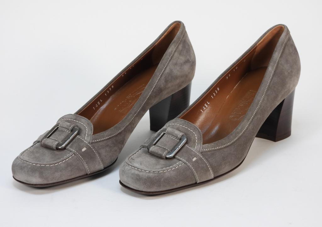 Salvatore Ferragamo Twirl Grey Suede Heels sz 10: Grey suede 2 1/2" heel with silver metal buckle detail. Guaranteed authentic with original box. Suede,10 Marked "Salvatore Ferragamo Made in Italy" to inner and outer soles. This is the first of sever