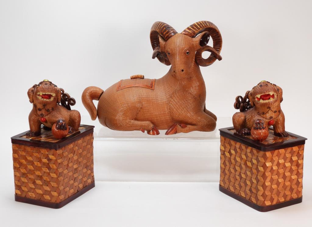 3PC Chinese Rattan Ram Foo Lion Dog Group (1 of 11)
