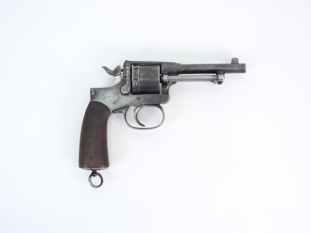Model 1898 Rast & Gasser Revolver: Austria/Hungary,C. 1914 8mm Gasser, serial number 29701 all matching, checkered walnut grips, blued finish, marked on the left side of the frame "PATENT/RAST & GASSER/WEIN", with acceptance mark and d
