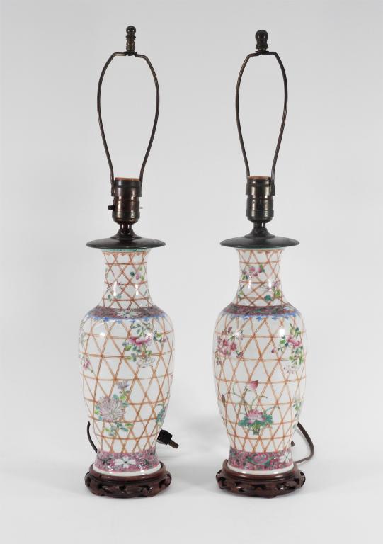 PR Chinese Famille Rose Porcelain Table Lamps (1 of 10)