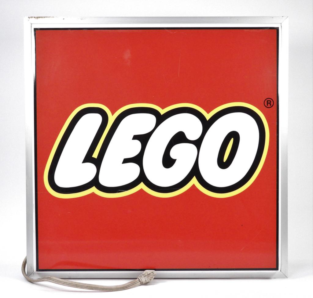 Vintage LEGO Retailer Advertising Illuminated Sign (1 of 9)