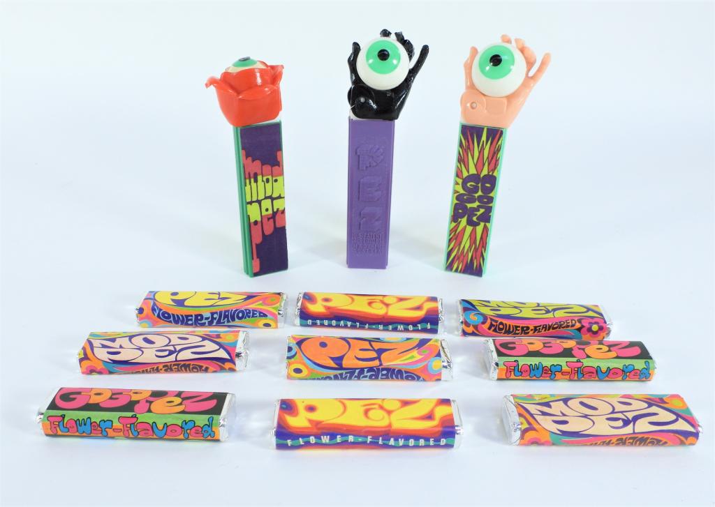 3PC 1968 PEZ Psychedelic Flower Hand Dispensers (1 of 7)