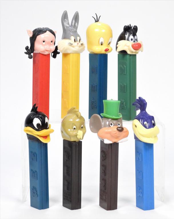 8PC Warner Bros. Looney Tunes No Feet Dispensers (1 of 11)