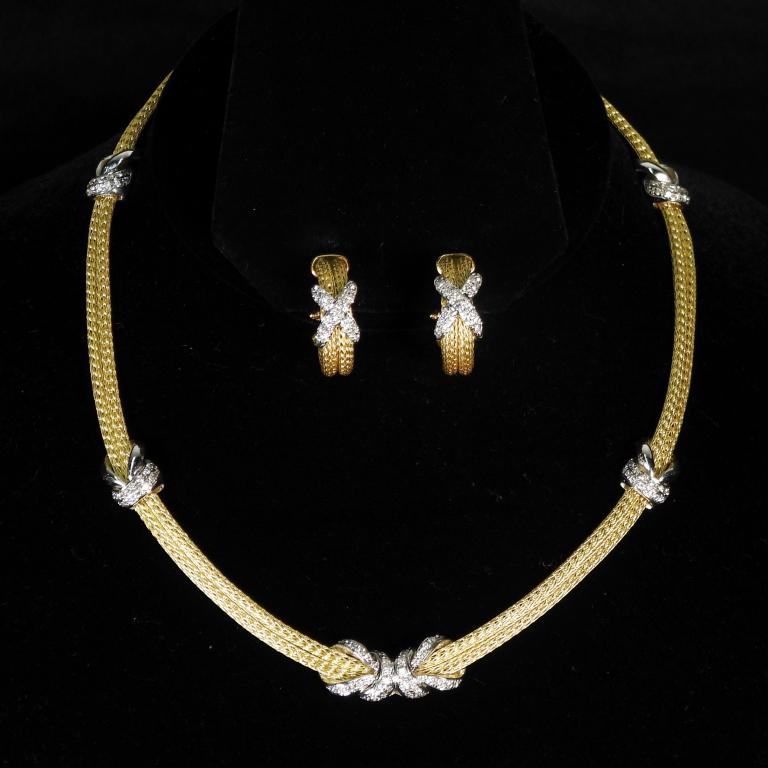 2PC 18K Gold & Diamond Necklace & Earring Set (1 of 11)