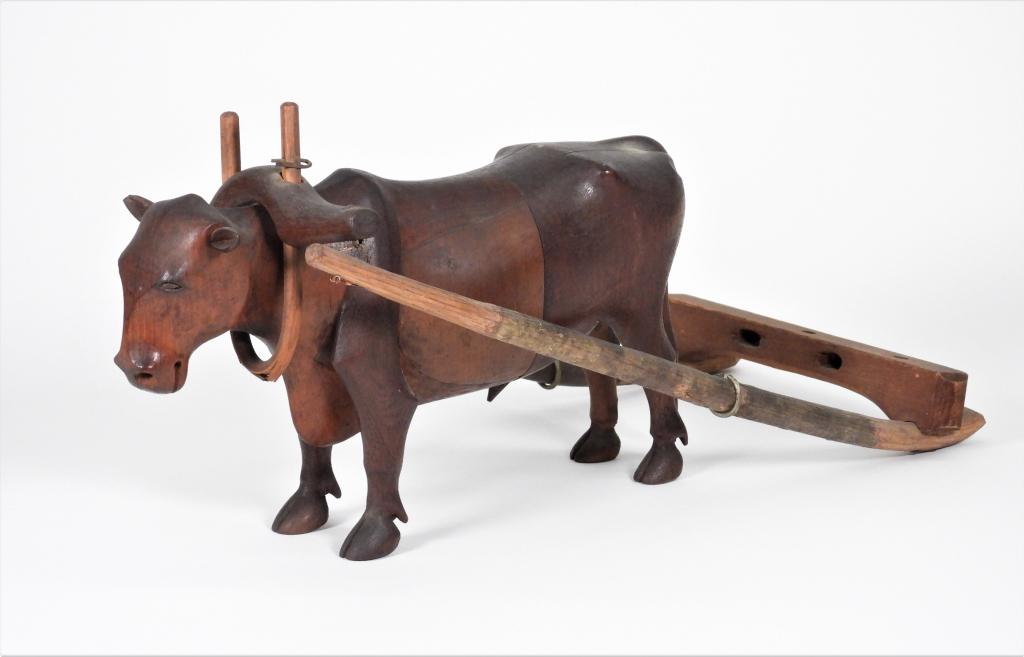 American Folk Wood Ox Primitive Farm Toy (1 of 10)