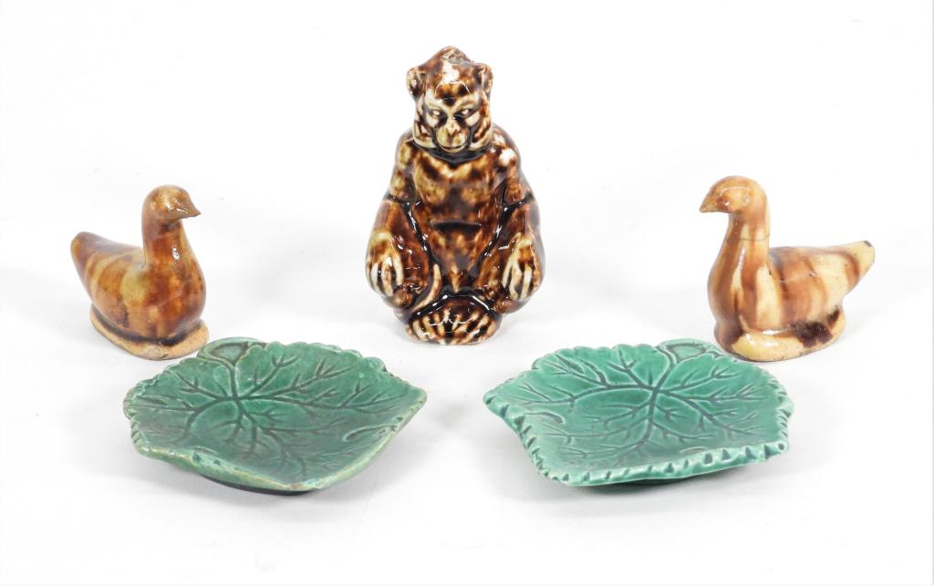 5 Rockingham Bennington Miniature Monkey Duck Toys (1 of 10)