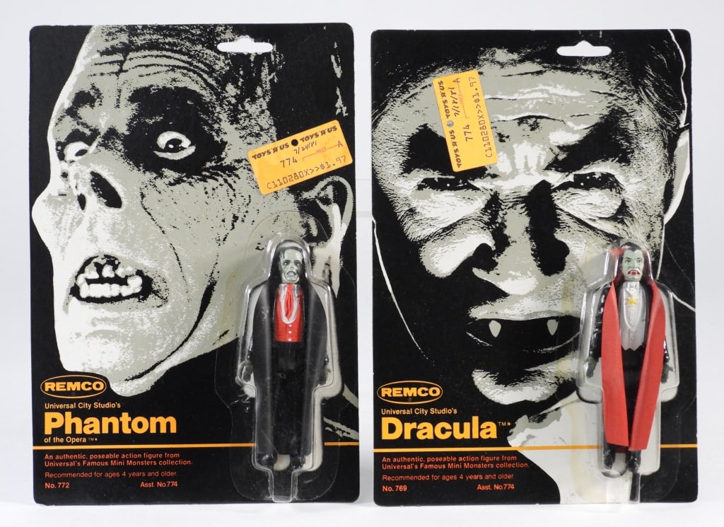 2PC 1980 Remco Universal Dracula Phantom MOSC (1 of 8)