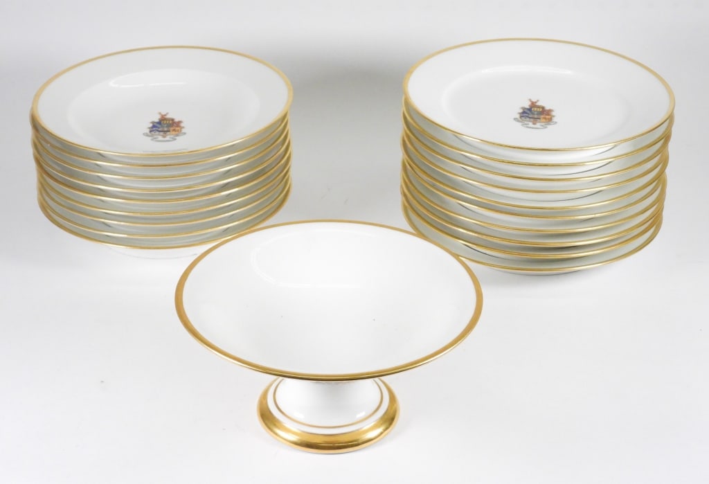 20PC Feuillet Porcelain Hollingworth Dinner Set (1 of 9)