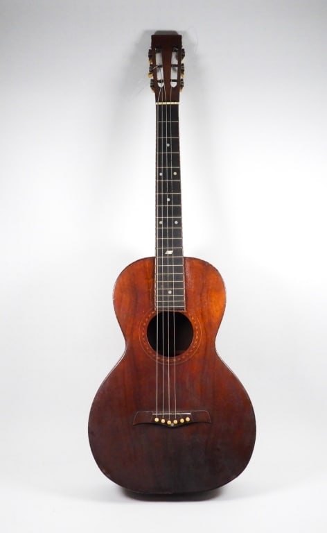 H. Weissenborn Parlor Guitar (1 of 11)