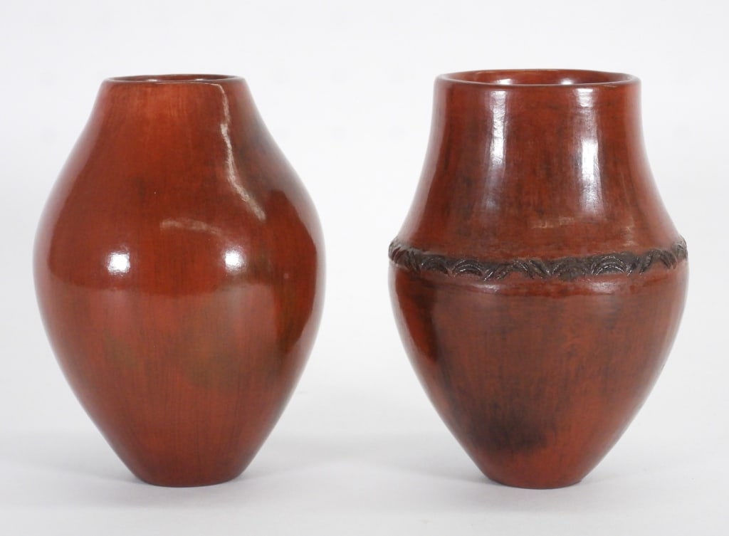 2 Alice Cling Navajo Native American Pottery Urns (1 of 10)