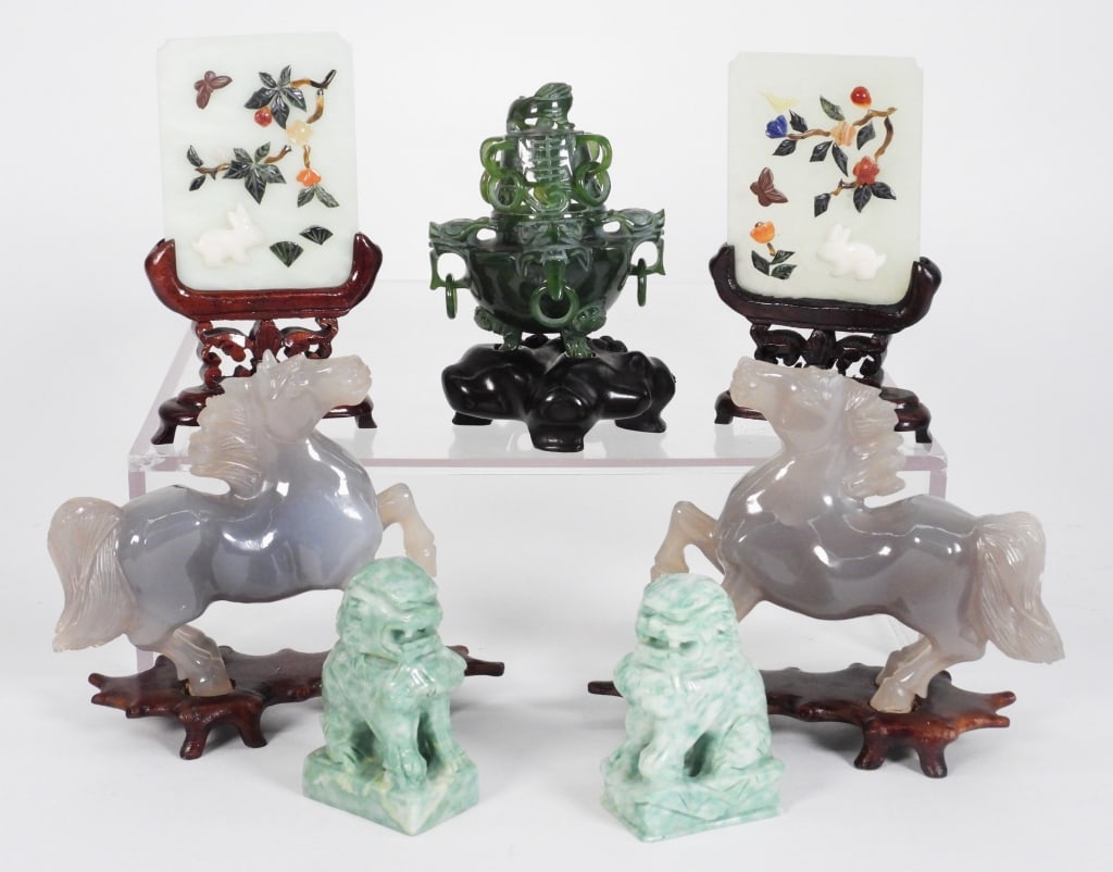 7PC Chinese Hardstone Figure Sculptures (1 of 7)