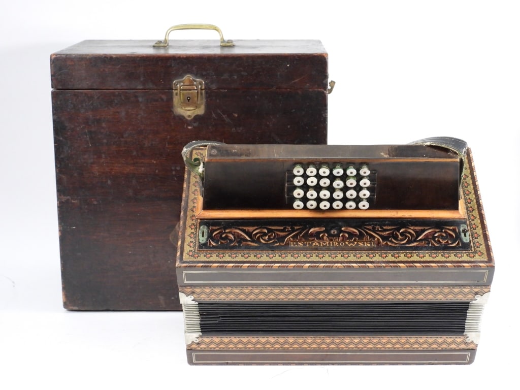 Antique Piotr Stamirowski Polish Accordion (1 of 7)