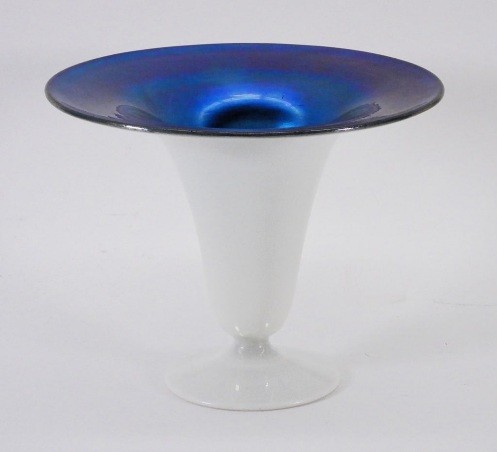 Steuben Blue Aurene Calcite Vase (1 of 3)