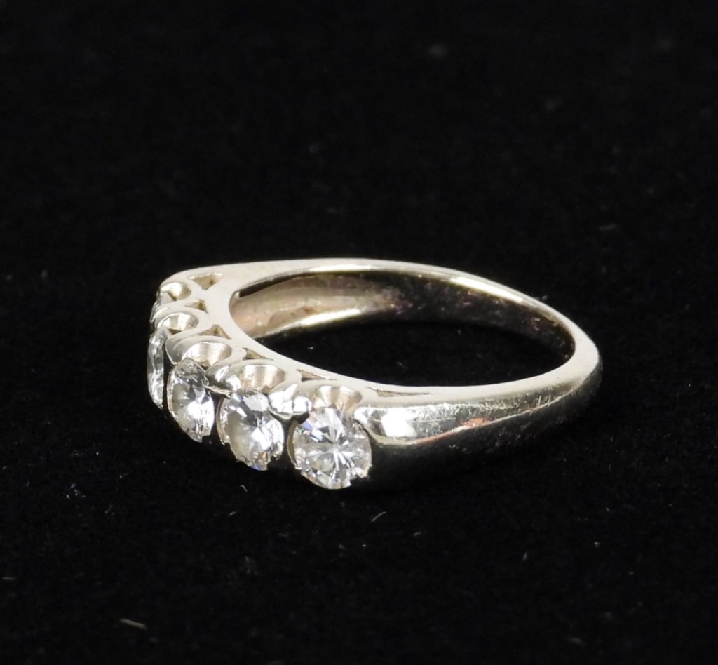 14K Gold & Diamond Estate Ring (1 of 4)