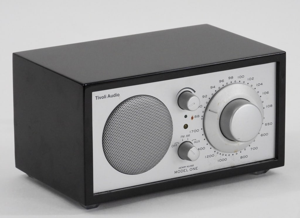 Tivoli Audio Henry Kloss Model One Radio Auction