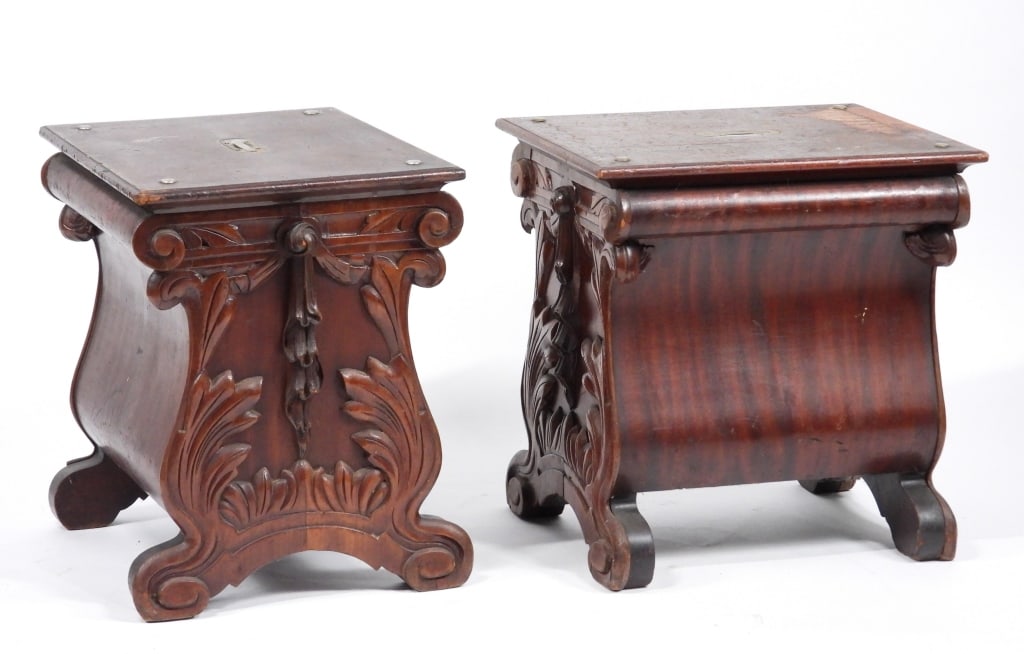 PR 19C American Mahogany Casket Stand End Tables (1 of 12)