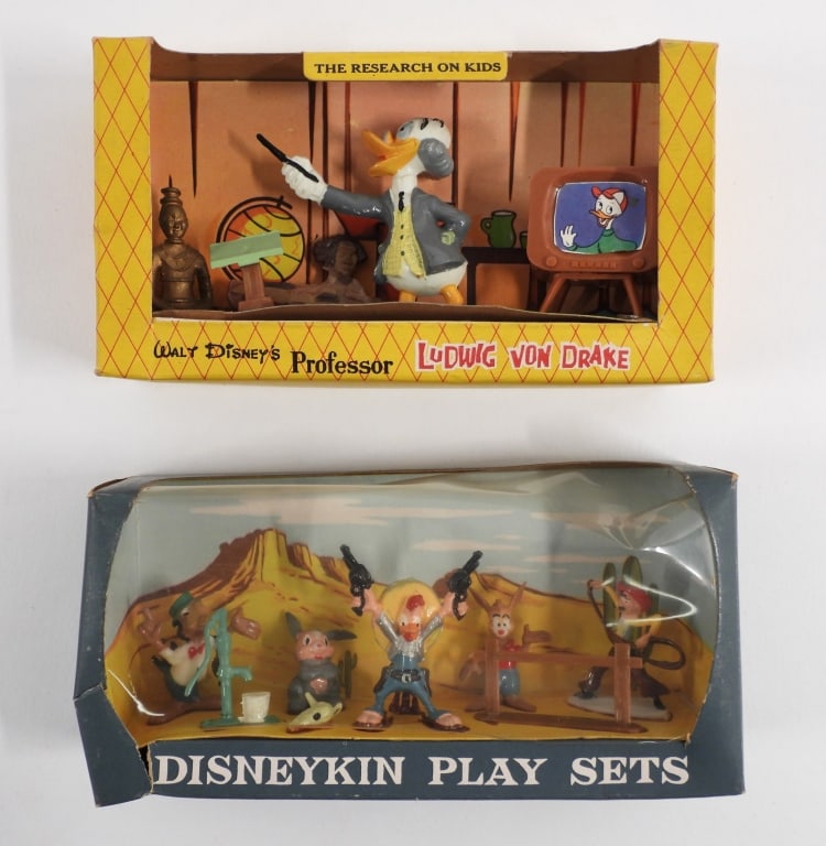 2PC 1961 Marx Walt Disney Disneykin Play Sets (1 of 9)
