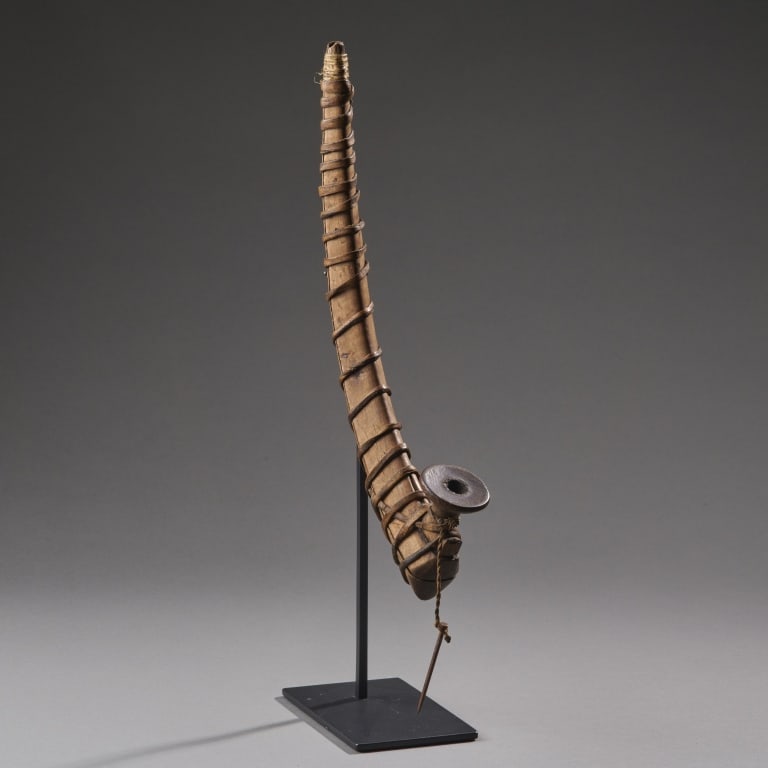 Fine Eskimo Pipe (1 of 2)