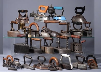 Estate Collection Antique Cast Iron Sad Irons